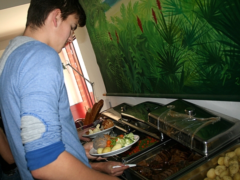 Am Büffet